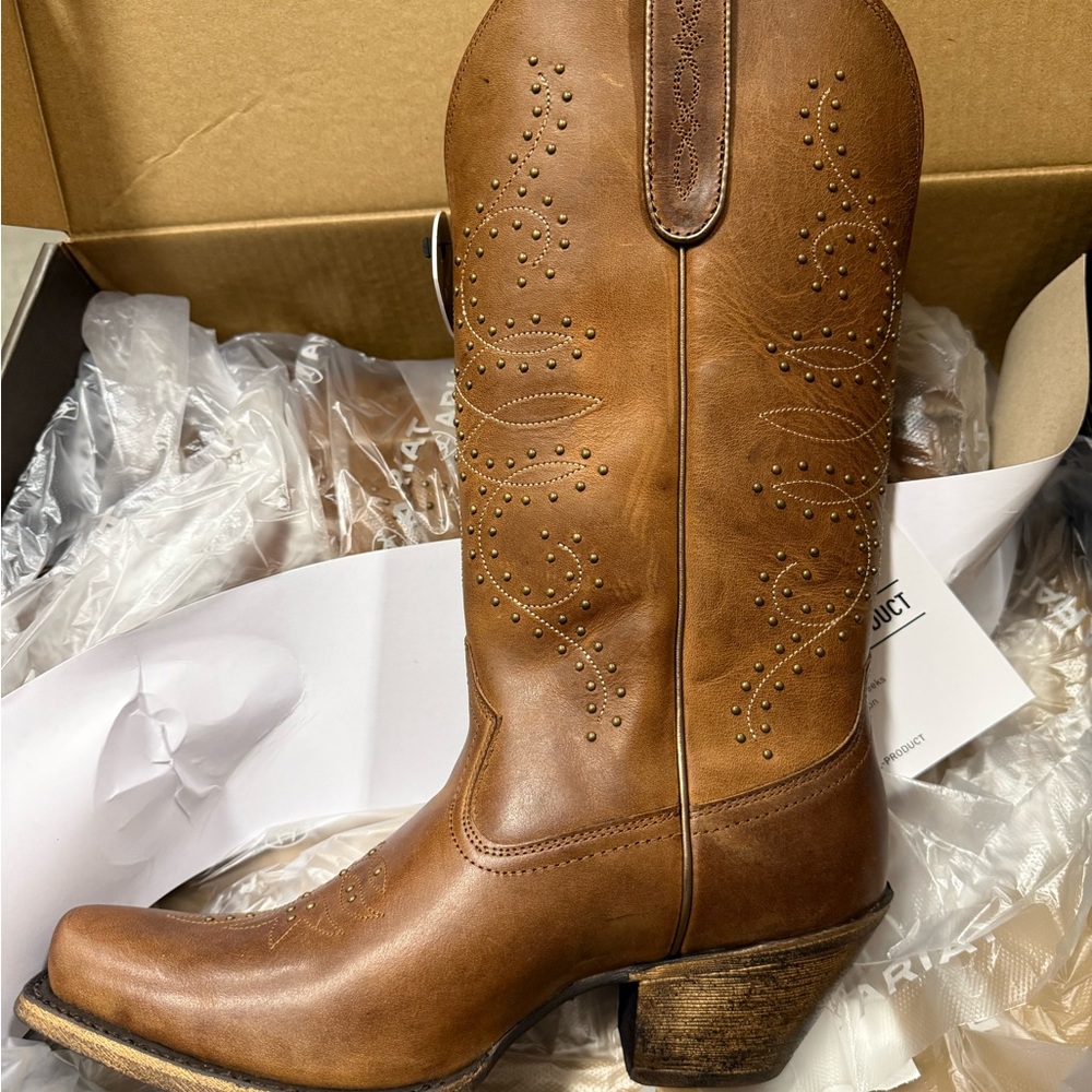 Ariat Tan Leather Cowboy Boots - Picture 3 of 7